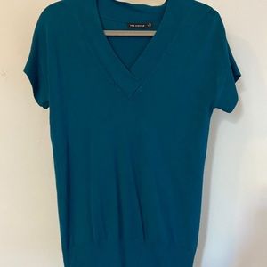 Limited short sleeved sweater